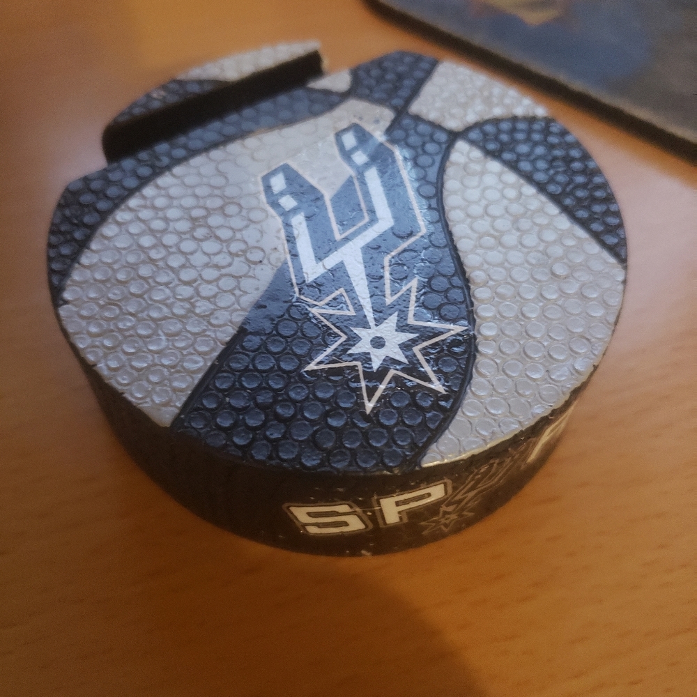 New Nba San Antonio Spurs paper weight and business card holder